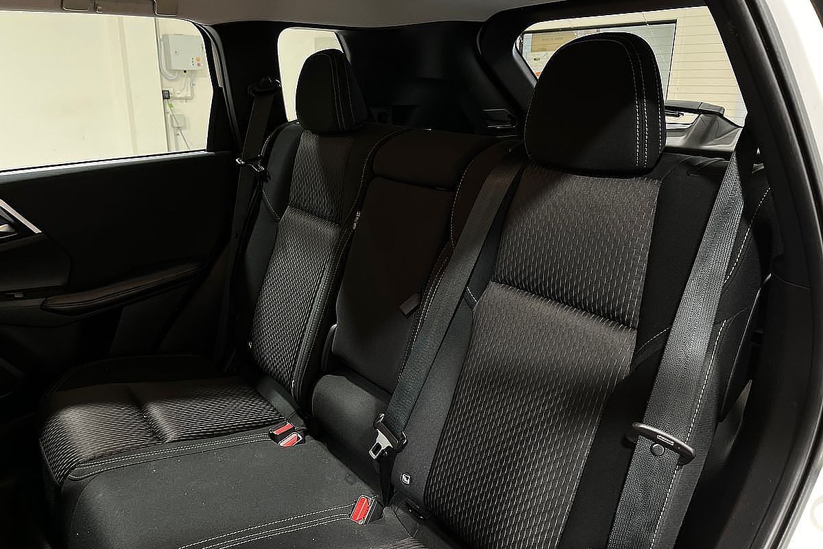 2021 Mitsubishi Outlander ES ZM