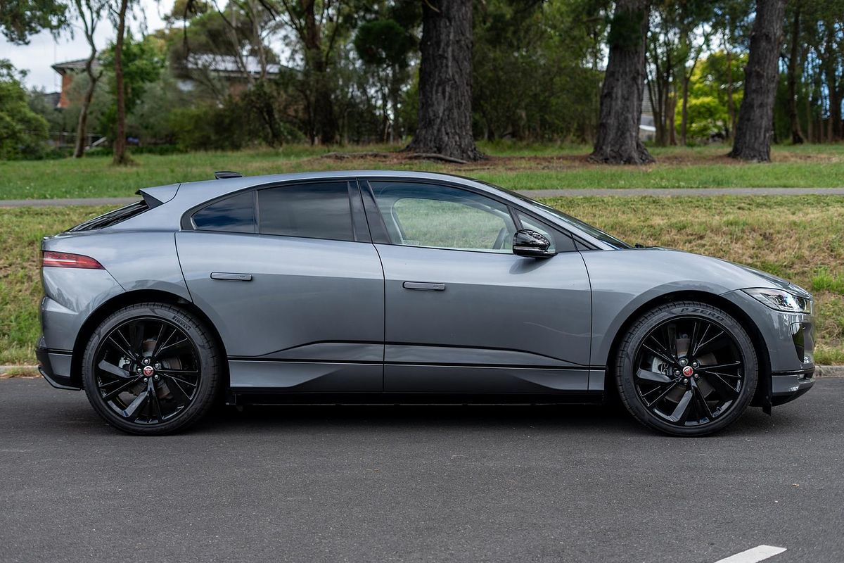 2023 Jaguar I-PACE EV400 HSE X590