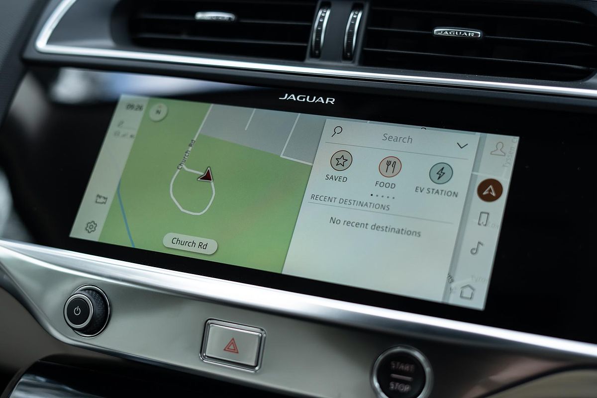 2023 Jaguar I-PACE EV400 HSE X590