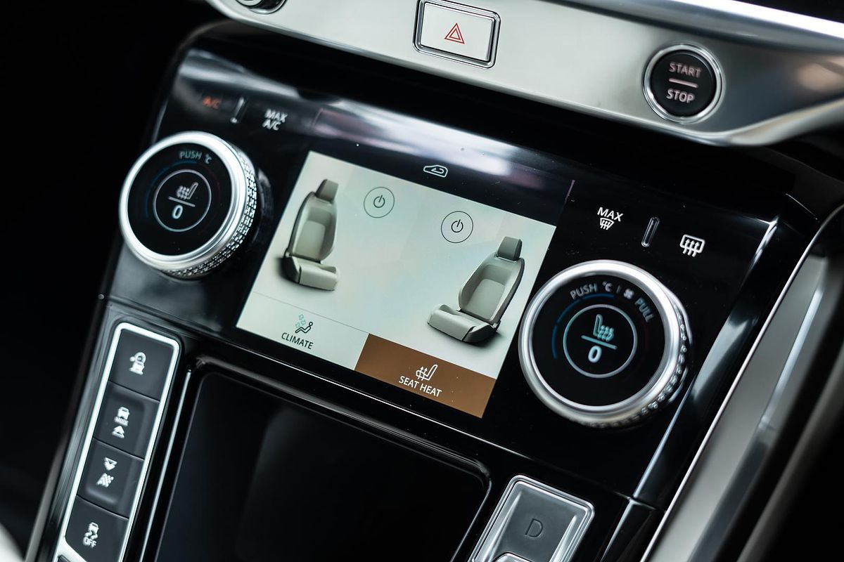 2023 Jaguar I-PACE EV400 HSE X590