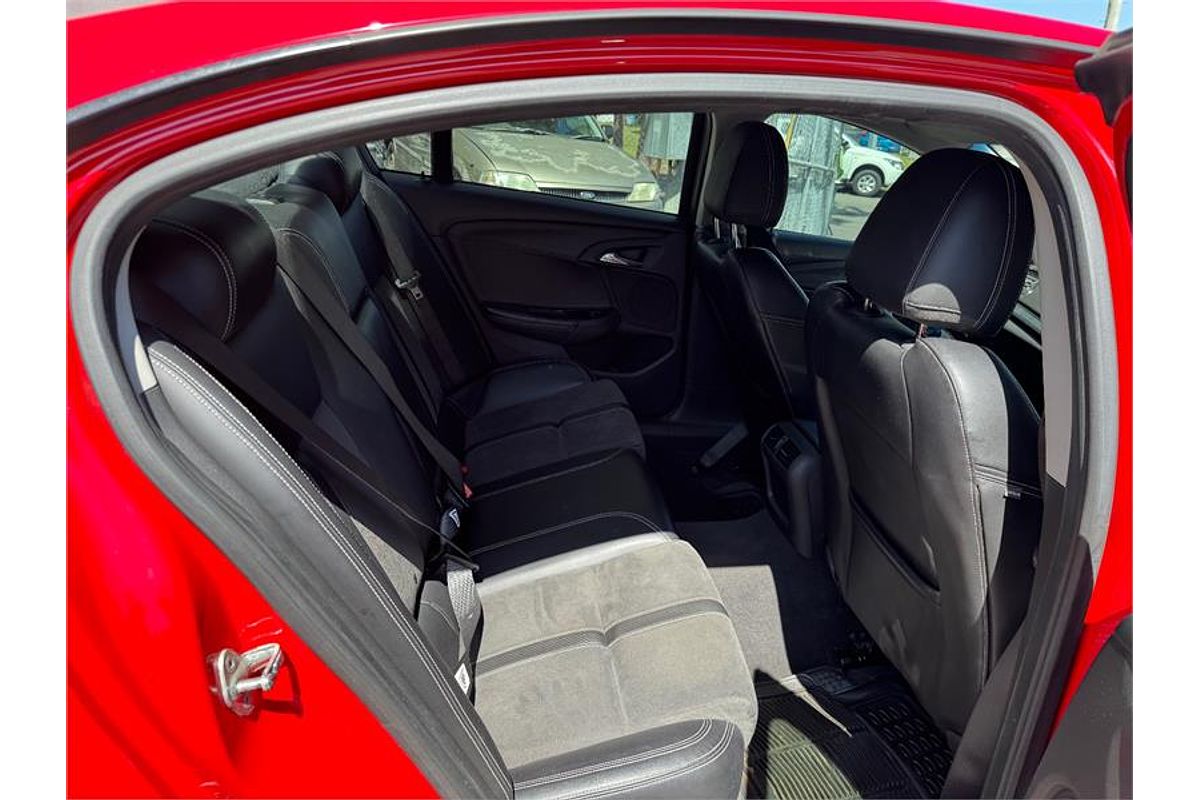 2014 Holden COMMODORE SV6 VF
