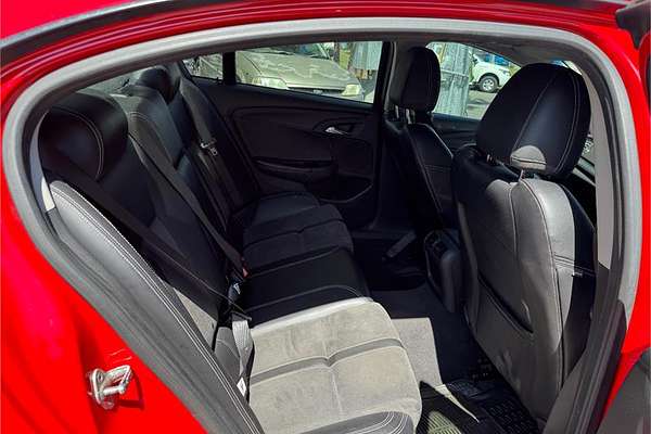 2014 Holden COMMODORE SV6 VF