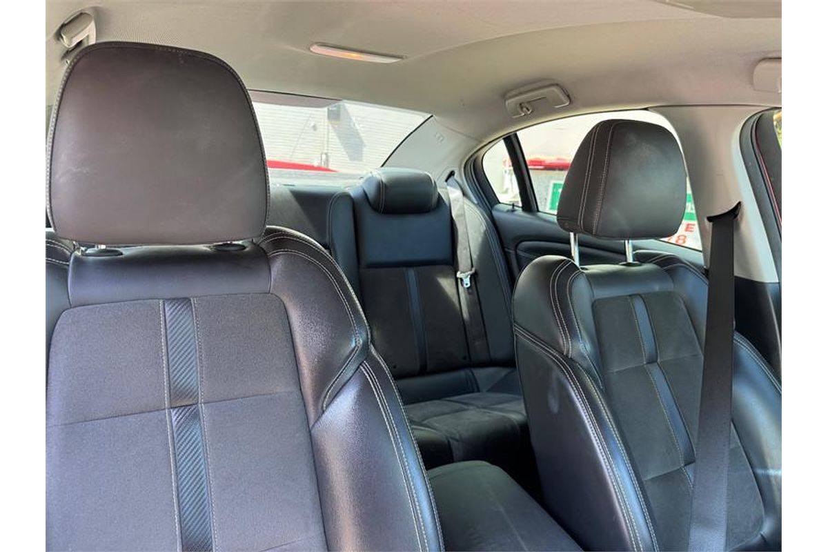 2014 Holden COMMODORE SV6 VF