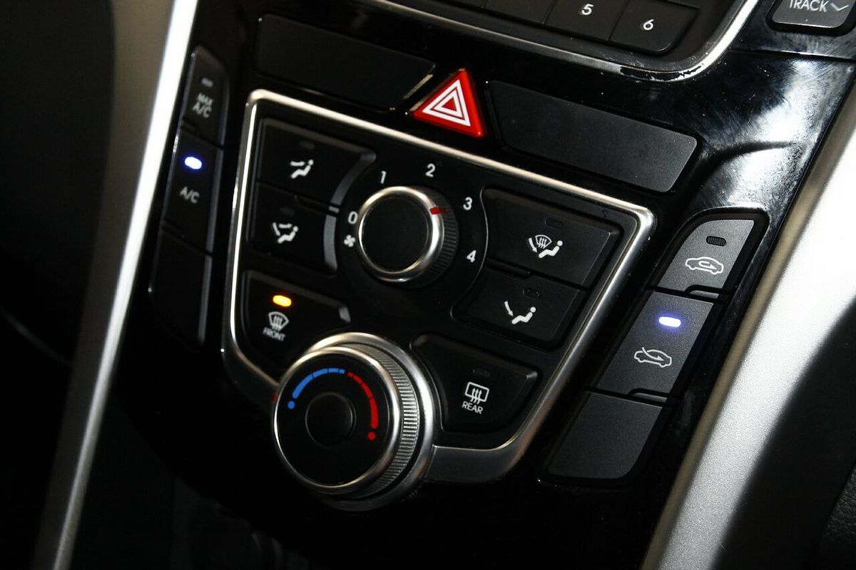 2015 Hyundai i30 Active GD3 Series II