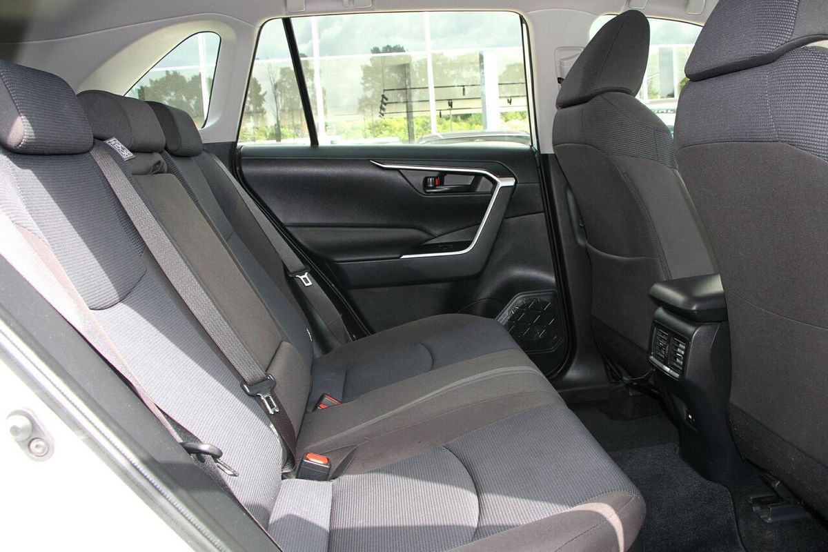 2022 Toyota RAV4 GXL AXAH54R