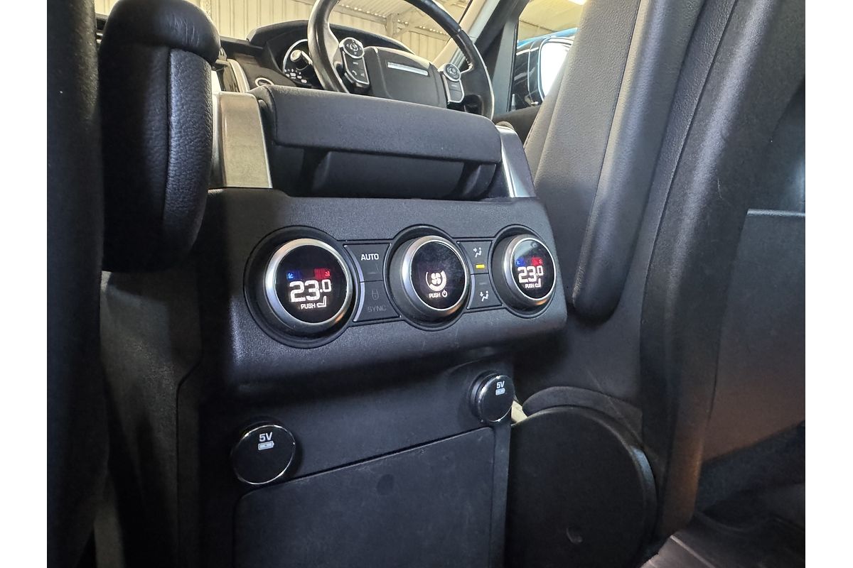 2017 Land Rover Discovery TD6 HSE Series 5