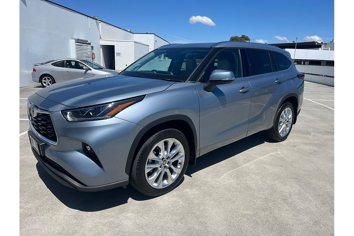 2022 Toyota Kluger Grande GSU75R
