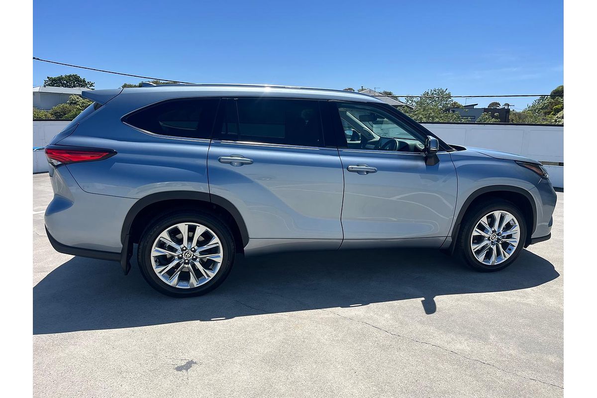2022 Toyota Kluger Grande GSU75R