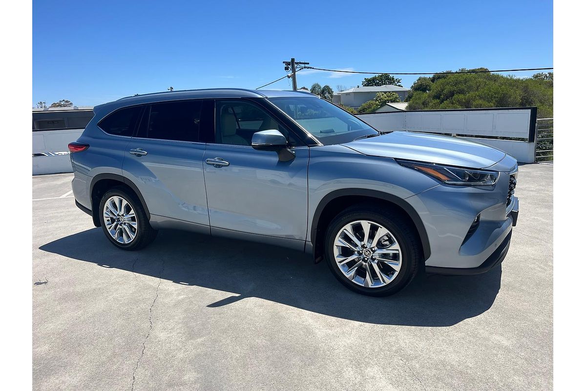 2022 Toyota Kluger Grande GSU75R
