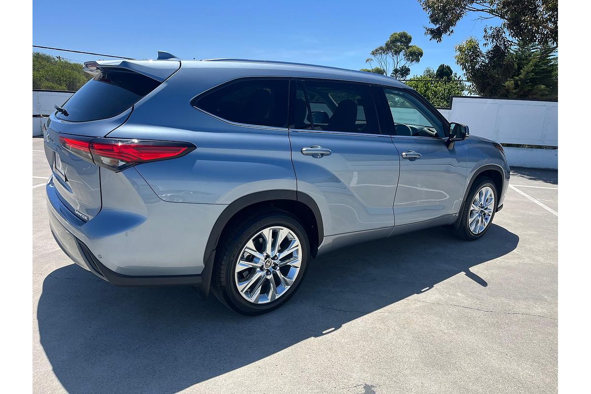 2022 Toyota Kluger Grande GSU75R