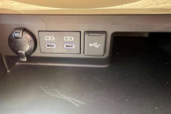 2022 Toyota Kluger Grande GSU75R