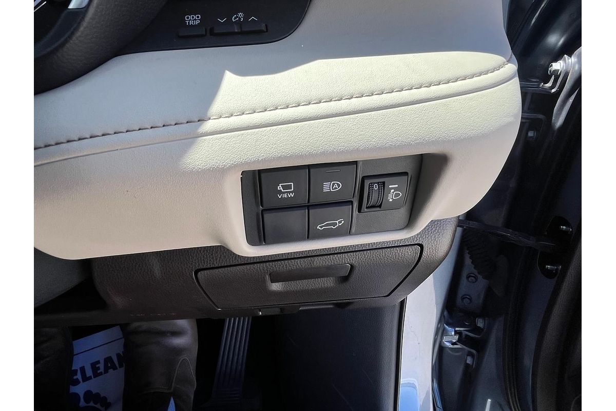 2022 Toyota Kluger Grande GSU75R