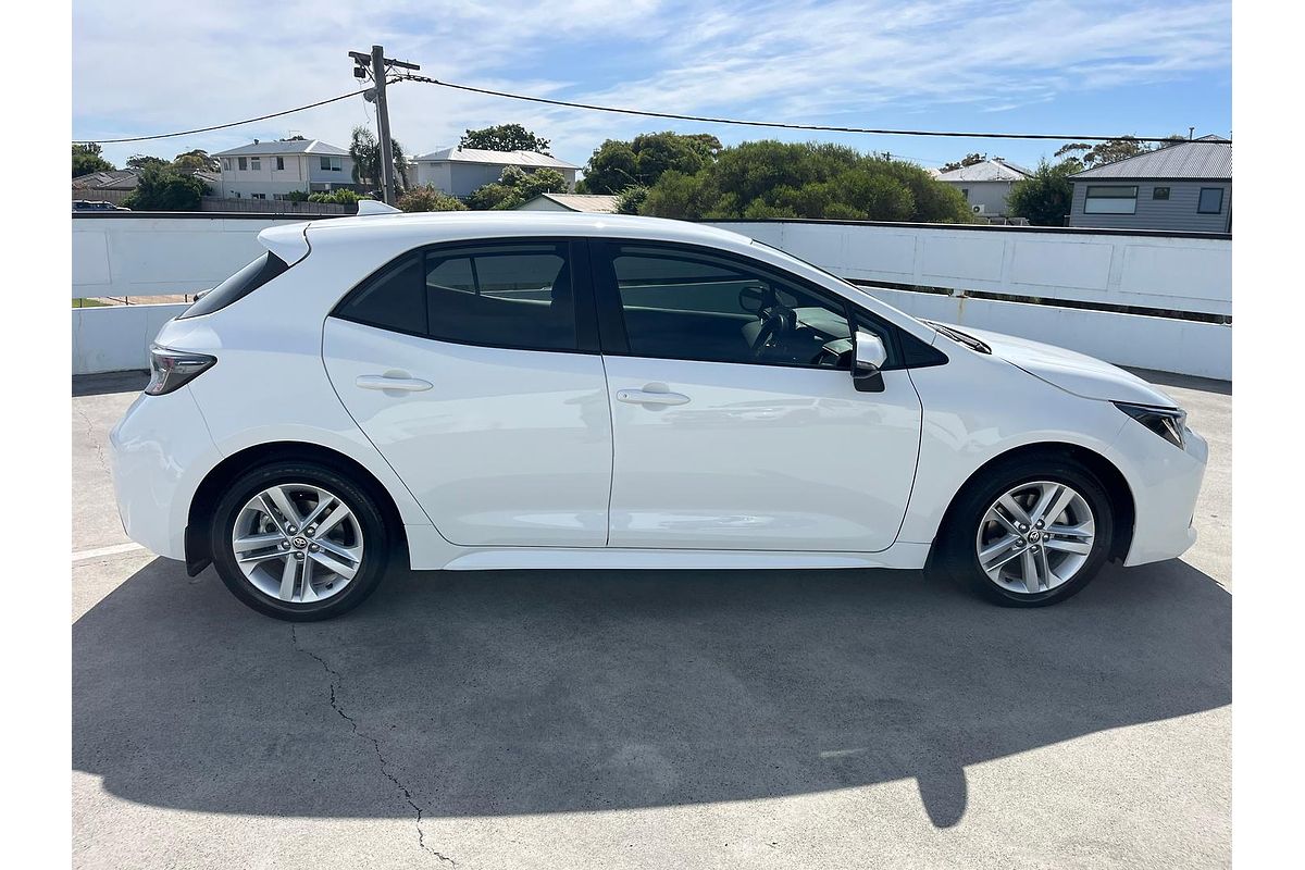 2021 Toyota Corolla Ascent Sport MZEA12R