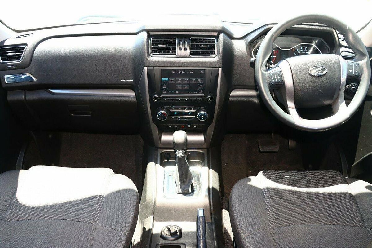 2022 Mahindra PIK-UP S11 4X4