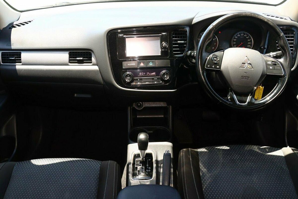 2016 Mitsubishi Outlander LS ZK