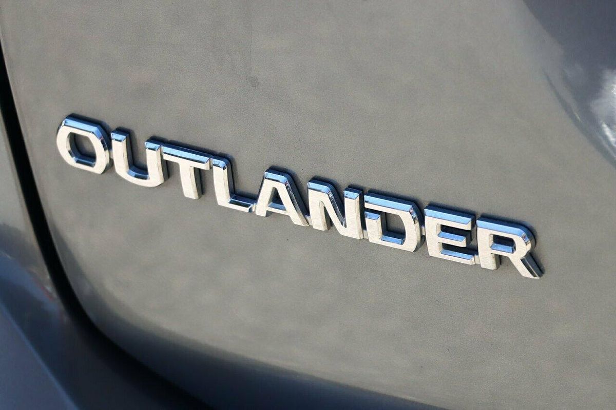 2016 Mitsubishi Outlander LS ZK