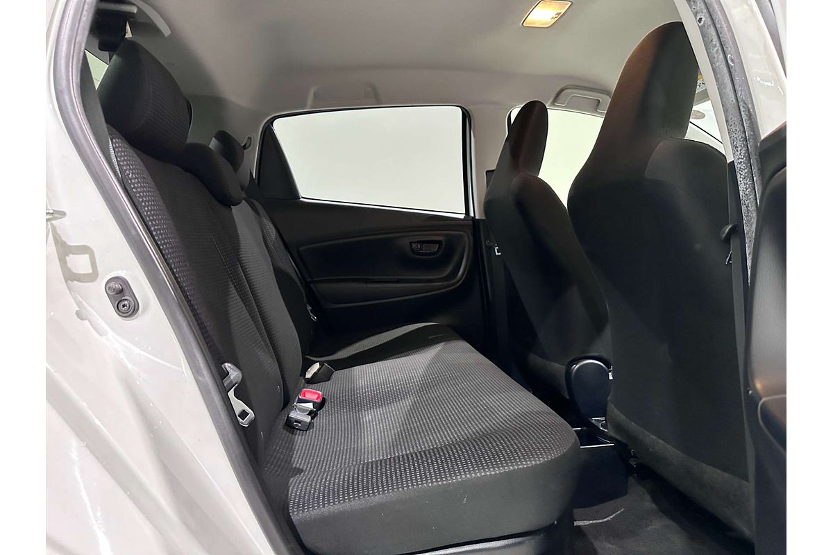 2019 Toyota Vitz Hybrid F NHP130