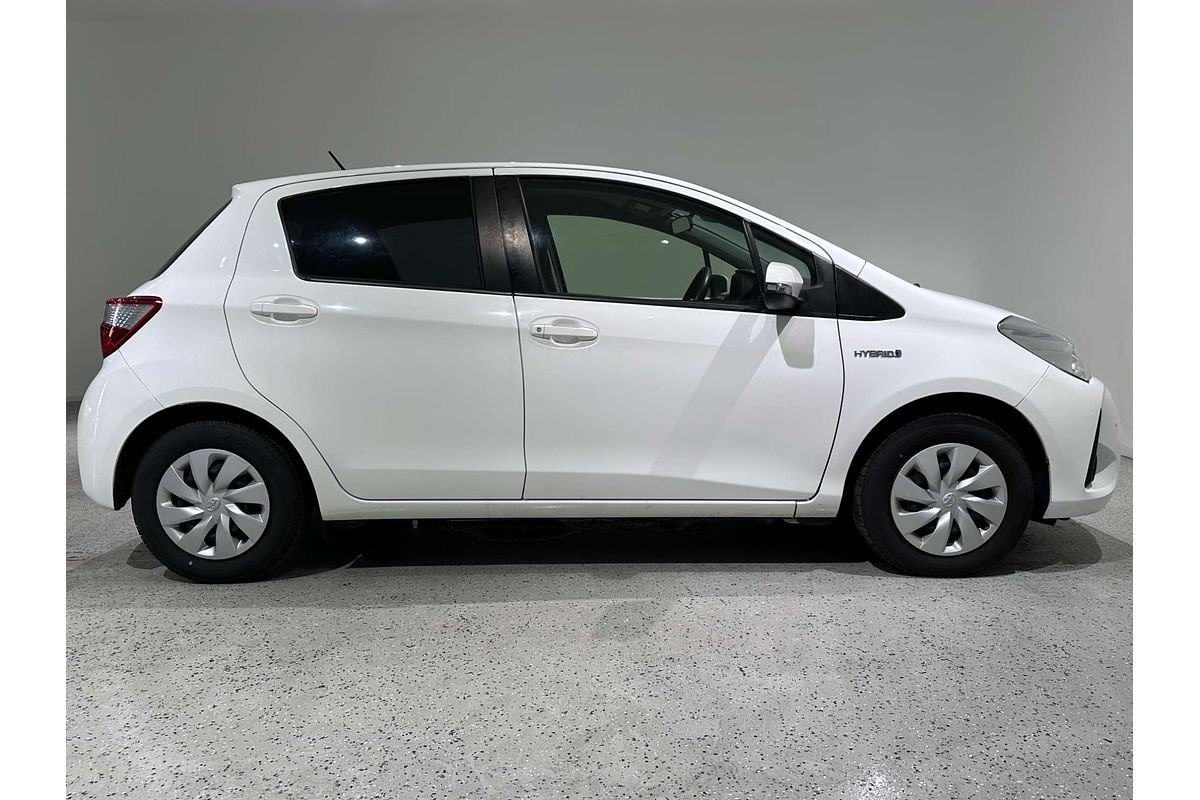 2019 Toyota Vitz Hybrid F NHP130
