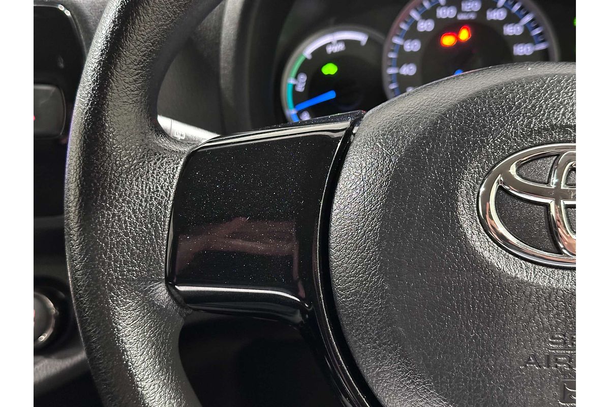 2019 Toyota Vitz Hybrid F NHP130