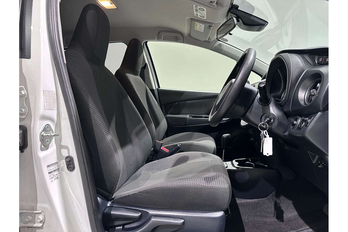 2019 Toyota Vitz Hybrid F NHP130