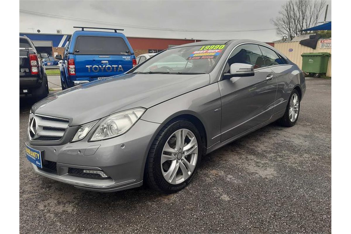 2010 Mercedes-Benz E250 CGI ELEGANCE 207