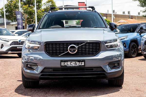 2020 Volvo XC40 T5 R-Design