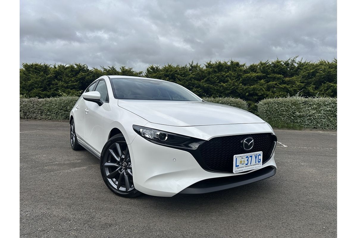 MAZDA3 R 6AUTO HATCH G20 EVOLVE VISION - MANAGERS DRIVEN CAR