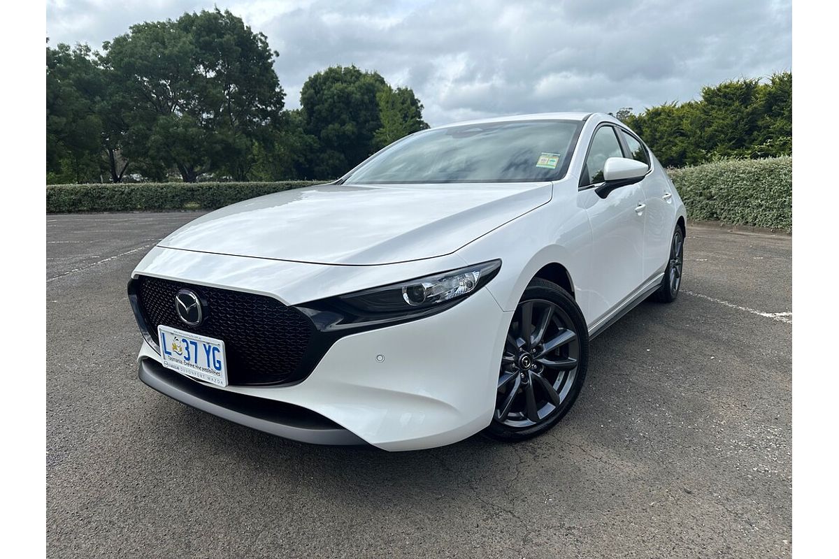MAZDA3 R 6AUTO HATCH G20 EVOLVE VISION - MANAGERS DRIVEN CAR