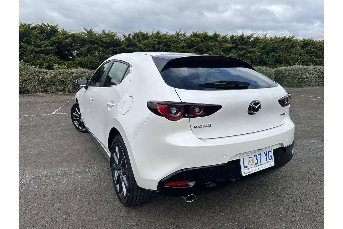 MAZDA3 R 6AUTO HATCH G20 EVOLVE VISION - MANAGERS DRIVEN CAR