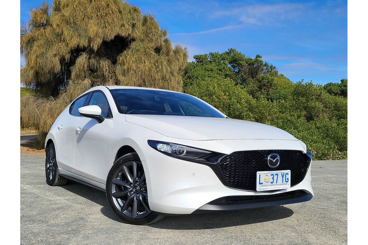 MAZDA3 R 6AUTO HATCH G20 EVOLVE VISION - MANAGERS DRIVEN CAR