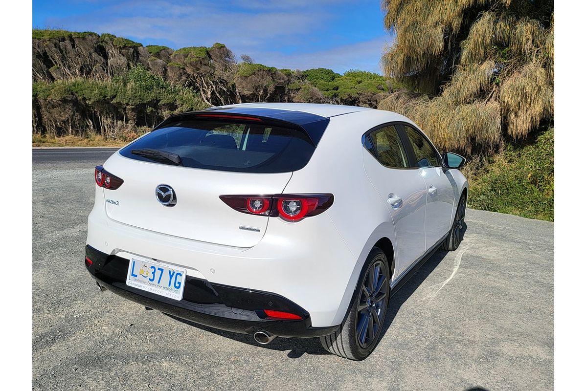 MAZDA3 R 6AUTO HATCH G20 EVOLVE VISION - MANAGERS DRIVEN CAR