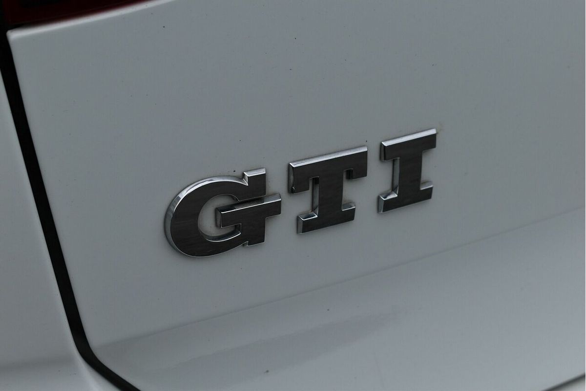 2014 Volkswagen Golf GTI Performance 7