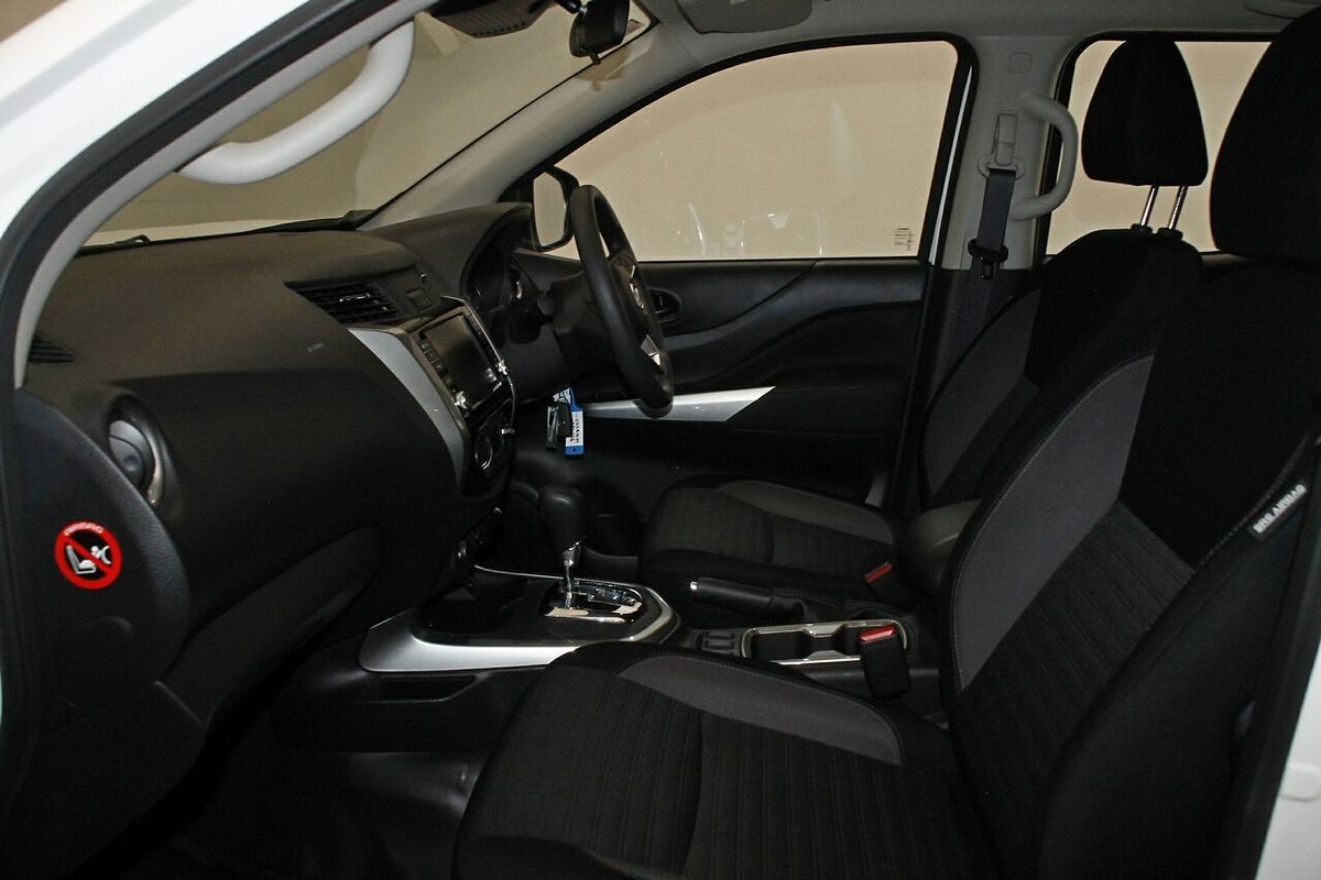 2024 Nissan Navara ST D23 4X4