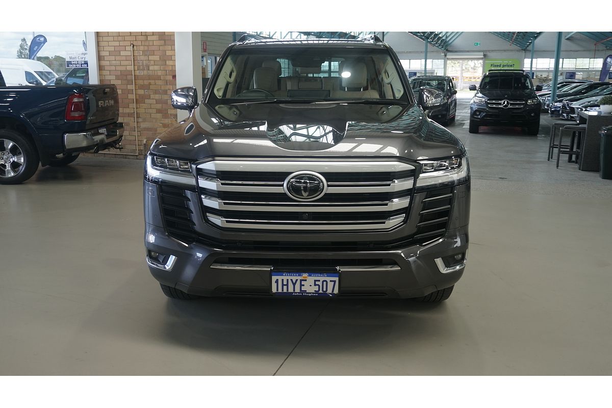 2023 Toyota Landcruiser Sahara ZX FJA300R