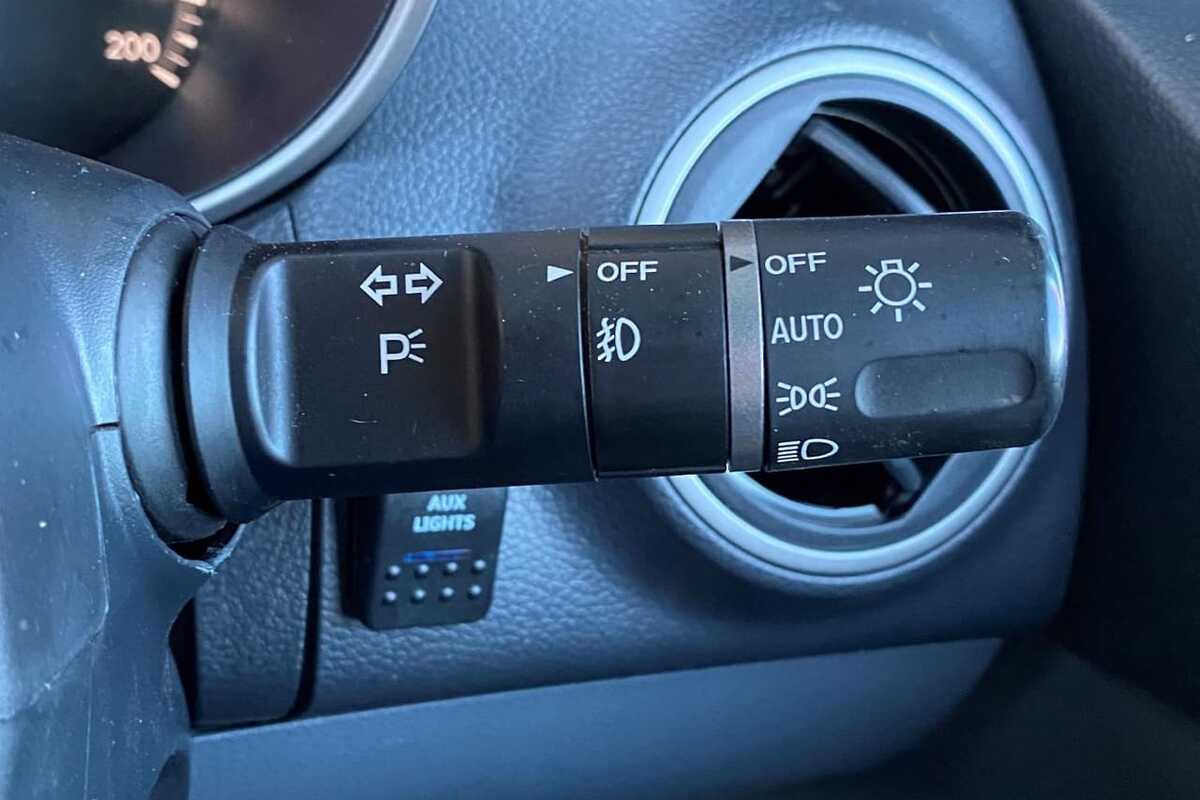 2017 Mazda BT-50 GT UR