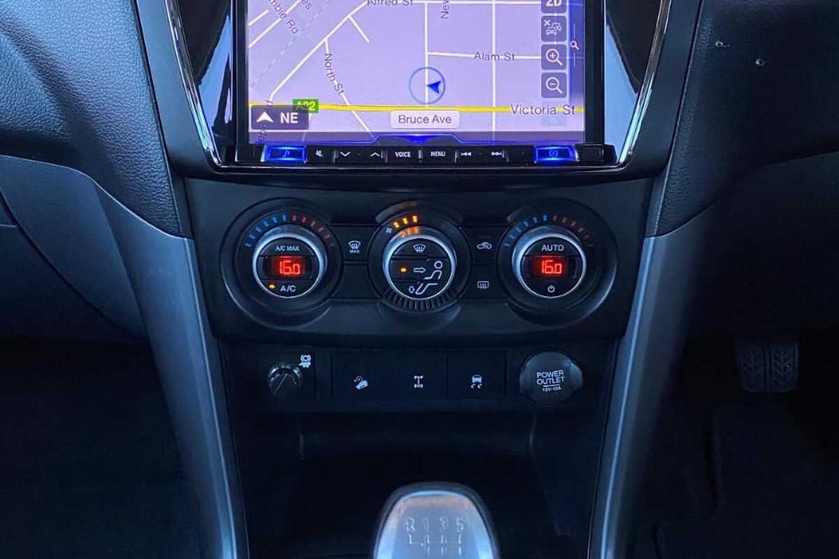 2017 Mazda BT-50 GT UR