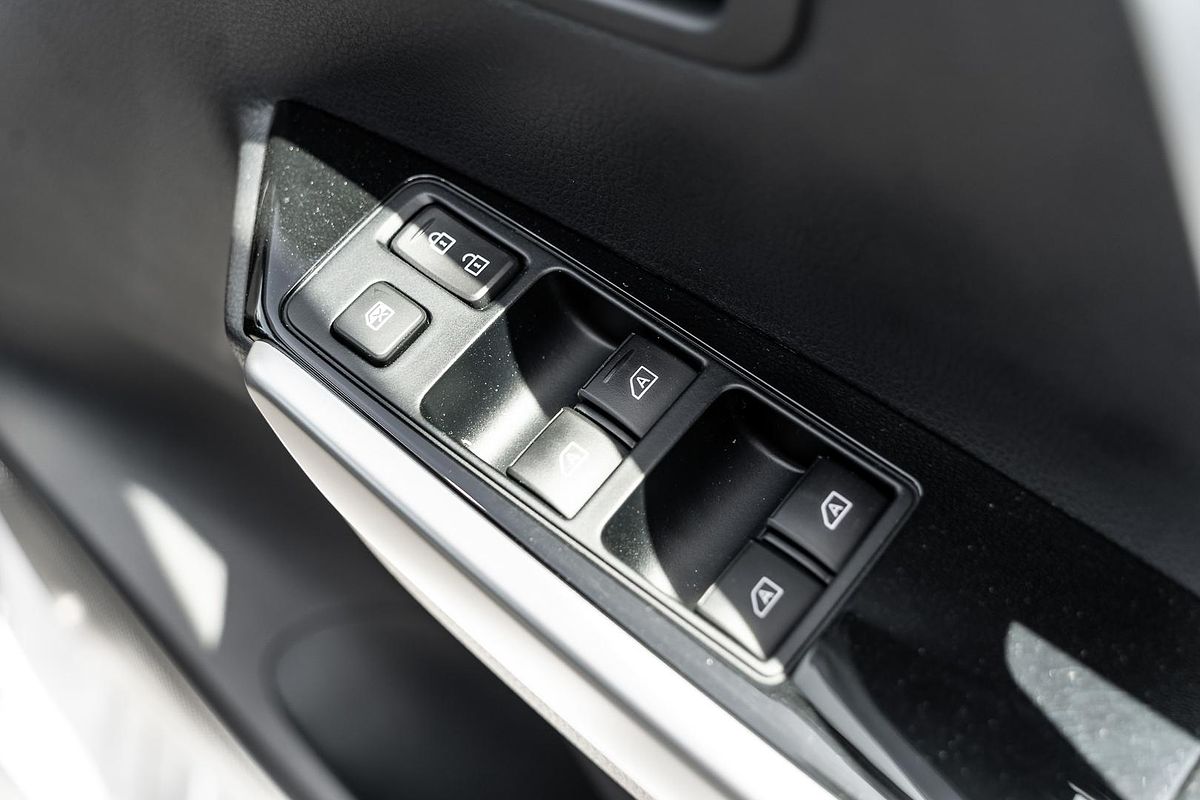 2024 Mitsubishi Pajero Sport GLS QG