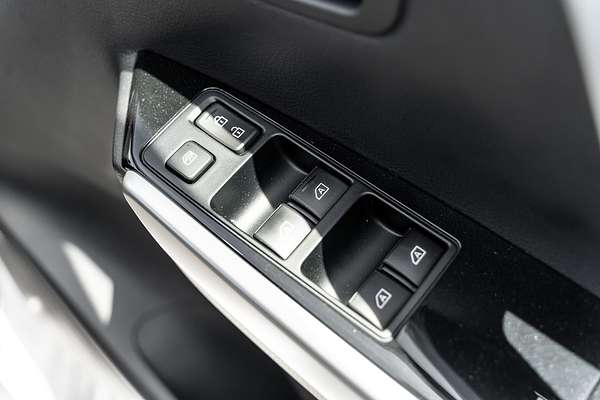 2024 Mitsubishi Pajero Sport GLS QG