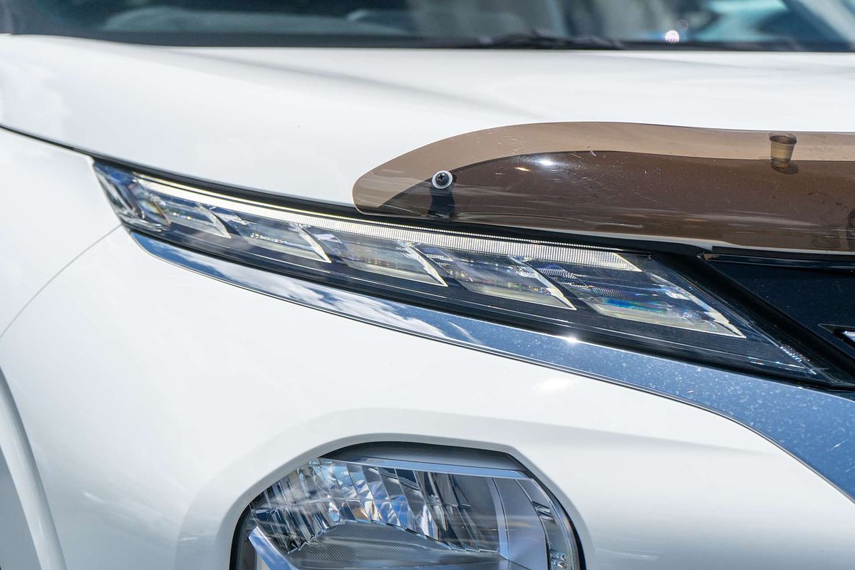 2022 Mitsubishi Outlander LS ZM