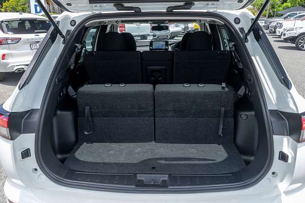 2022 Mitsubishi Outlander LS ZM