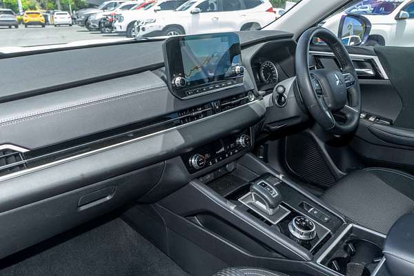 2022 Mitsubishi Outlander LS ZM