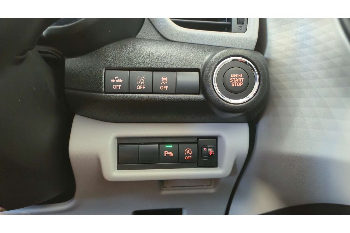 2024 Suzuki Swift Hybrid UZ