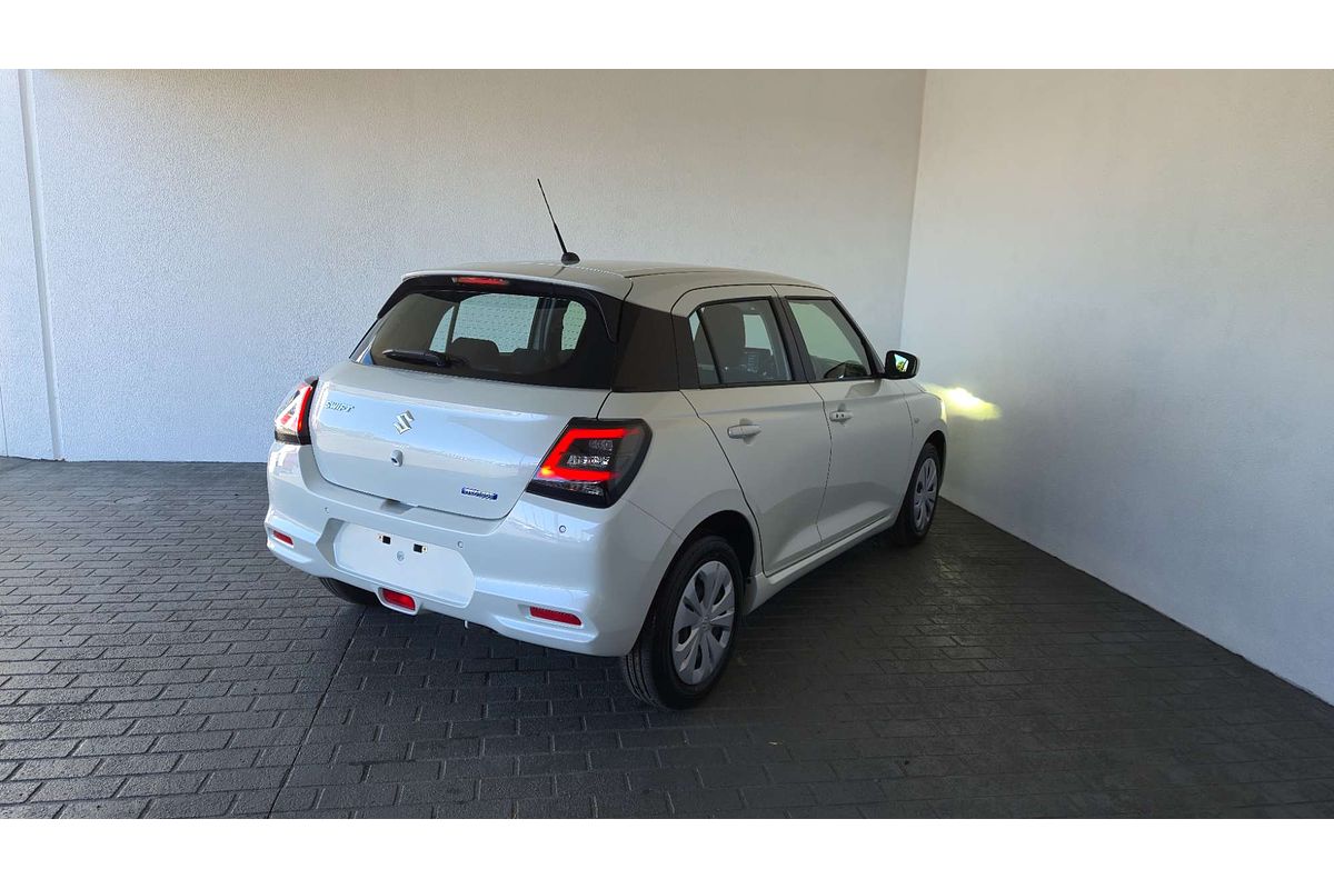 2024 Suzuki Swift Hybrid UZ