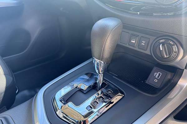 2024 Nissan Navara SL D23 4X4