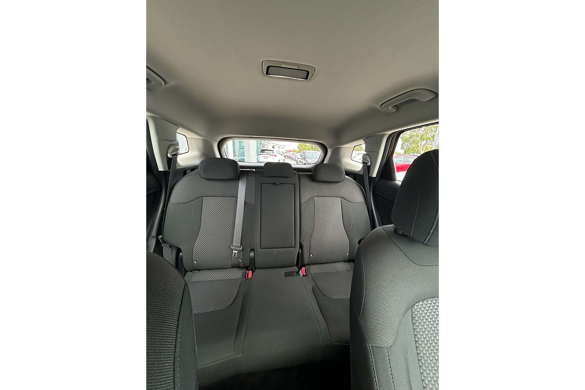 2022 Kia Sportage S NQ5
