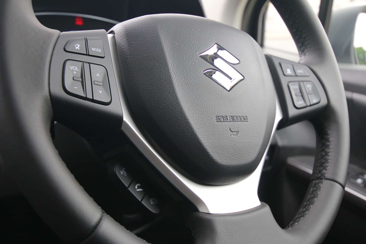 2023 Suzuki S-Cross Plus JYB
