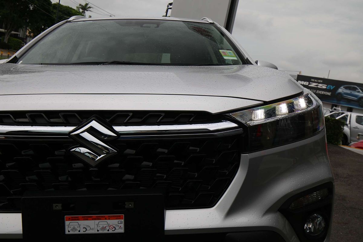 2023 Suzuki S-Cross Plus JYB
