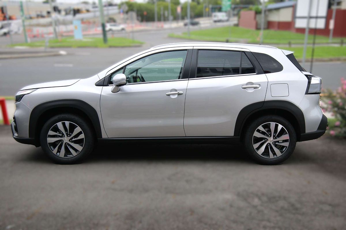 2023 Suzuki S-Cross Plus JYB