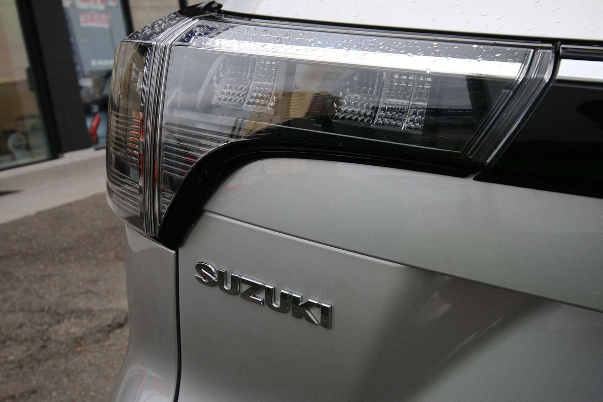 2023 Suzuki S-Cross Plus JYB