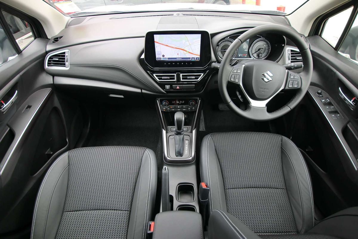 2023 Suzuki S-Cross Plus JYB